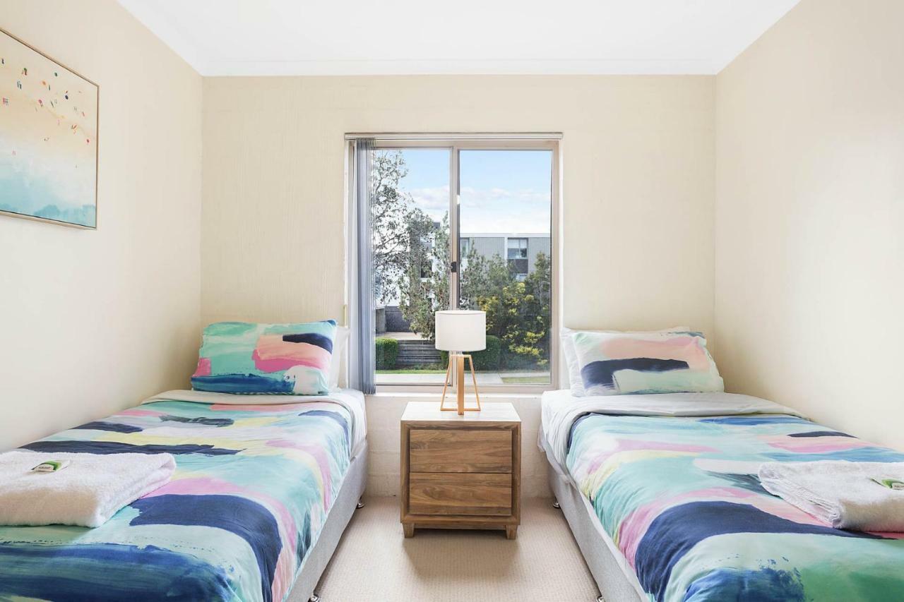 Sails Luxury Apartments Merimbula Esterno foto